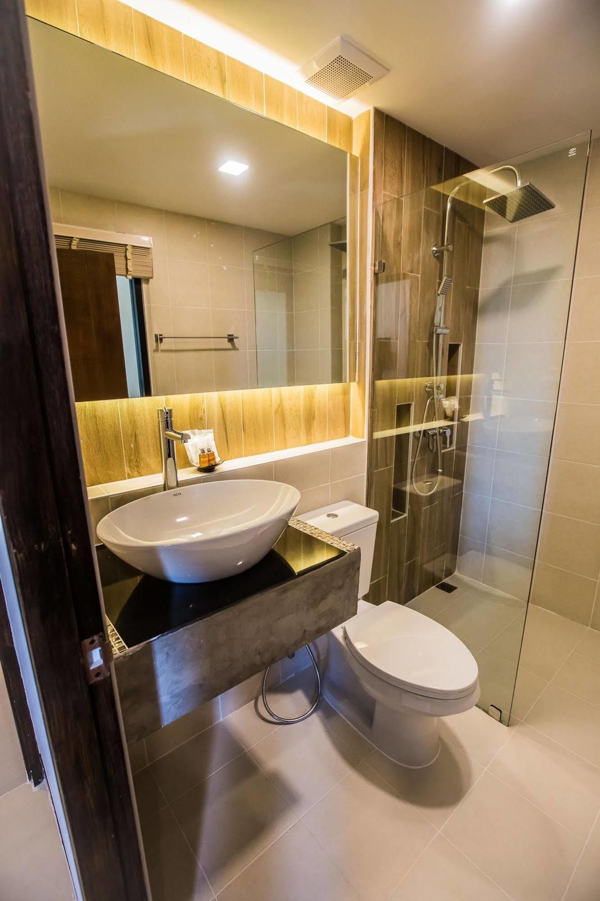 C Hotel Boutique And Comfort Chiang Mai Eksteriør billede